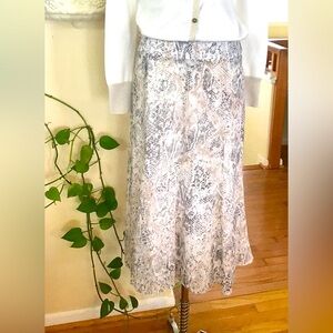 Chicos georgette skirt size 2